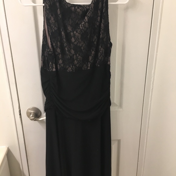 Formal black dress size Large - Picture 3 of 3